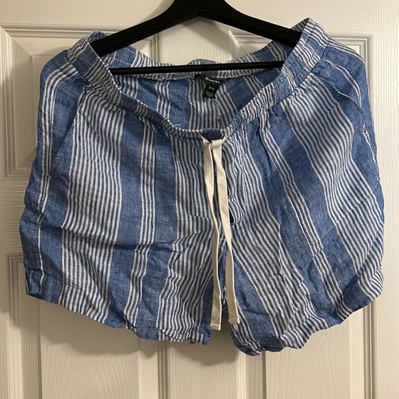 Roots linen shorts - Picture 1 of 3